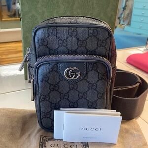 GUCCI GG Supreme Canvas Ophidia Minibag In GREY